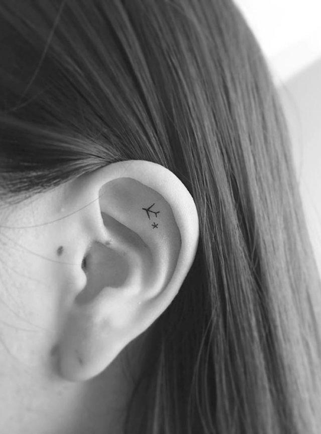 ear-tattoo-examples-61-5c82393079ae3__700
