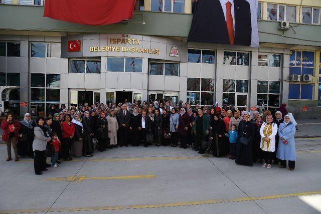 Başkan Başdeğirmen: “Kadınlarımızın olmadığı hiçbir işte başarıya ulaşılamaz”