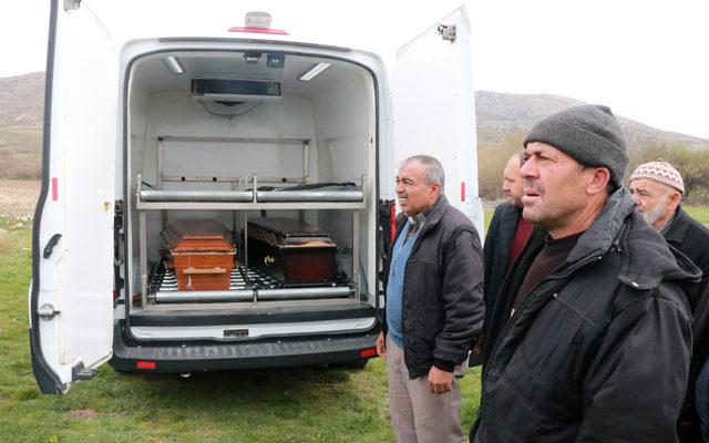 Afyonkarahisar'da 2 kız kardeşin cinayet zanlısı ağabey çıktı (3)