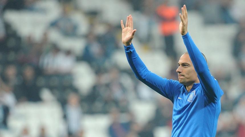 Başakşehirli futbolcu Gökhan İnler'den Beşiktaş paylaşımı