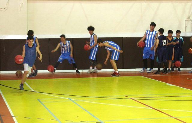 Adıyaman’da Basketbol Milli Takım seçmeleri yapıldı