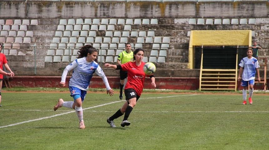 Ağak&ouml;yspor Yalova&rsquo;da bileti kaptı