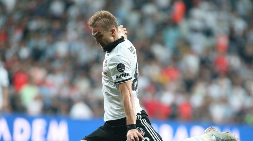 Beşiktaş'ta Caner Erkin, Sivasspor maçında yok