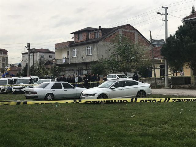 Kocaeli'de cenazede silahlı kavga: 2 yaralı
