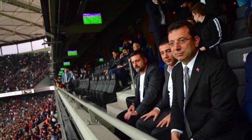 Ekrem İmamoğlu'ndan Beşiktaş taraftarına övgü