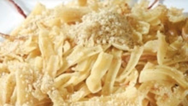 Cevizli Erişte Pilavı