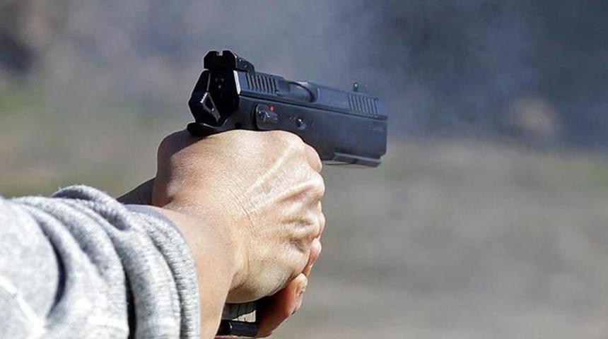 Kahramanmaraş'ta yol vermeyen komşusunu bacağından tabancayla vurdu