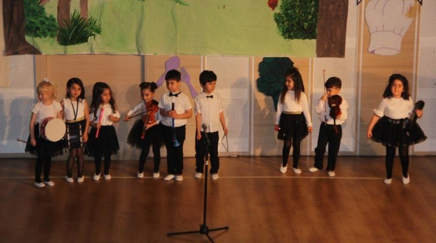 &Ouml;zel Tekden İlkokulu M&uuml;d&uuml;r&uuml; Nuri Akar: &ldquo; İngilizce &uuml;lkemizin en &ouml;nemli sorunlarından birisi&rdquo;