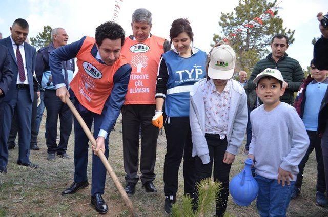 Bünyan’da Bin adet fidan toprakla buluşturuldu