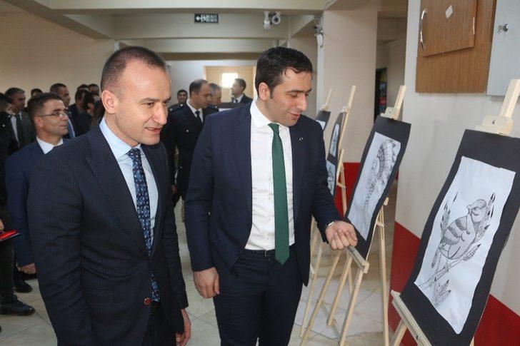 Hamur’da görsel sanatlar atölyesi açıldı G2