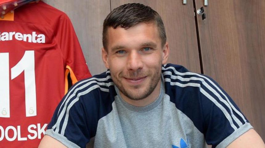 Galatasaray'ın eski futbolcusu Lukas Podolski derbiden ümitli!