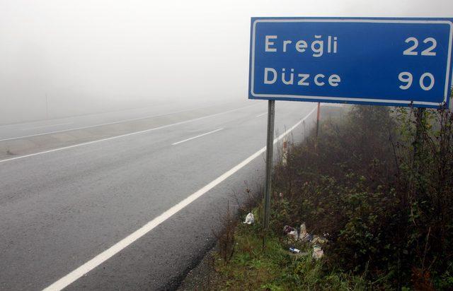 Zonguldak'ta sis nedeniyle görüş mesafesi düştü