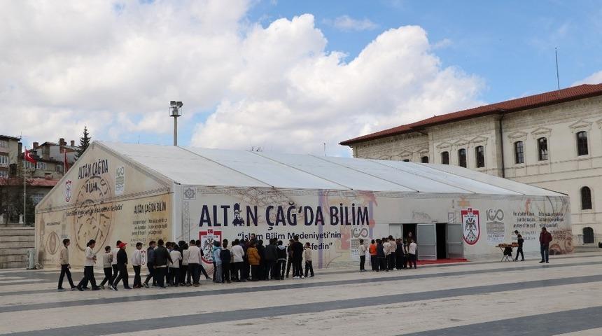 Onlarda karanlık, bizde Altın &Ccedil;ağ