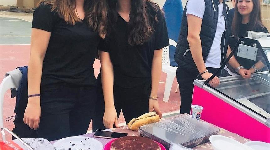 Envar Okulları kermes düzenledi