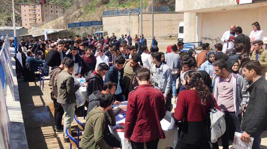 Şemdinli&rsquo;de &ldquo;Tanıtım ve Kariyer G&uuml;nleri II&rdquo; programı