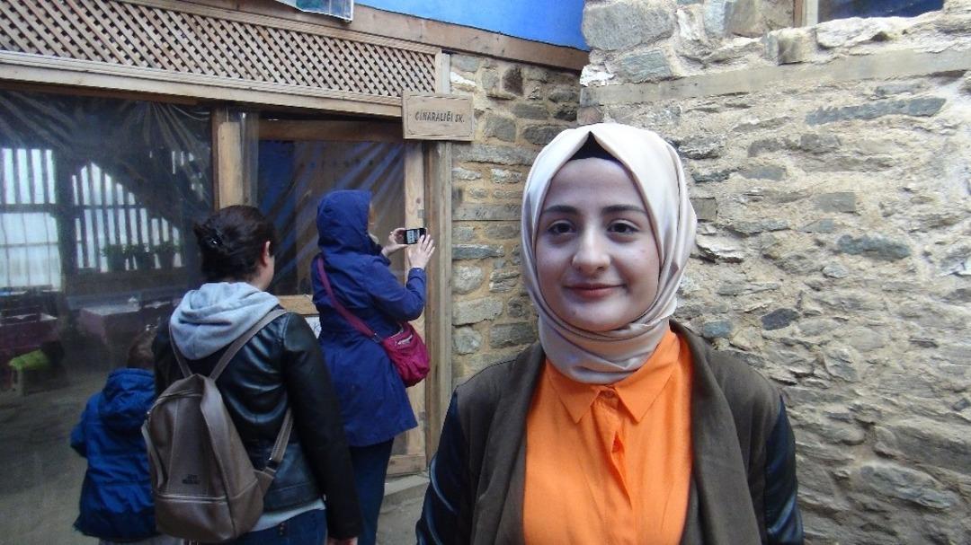 (&Ouml;zel) D&uuml;nyanın en dar sokaklarından biri: "Cin aralığı"