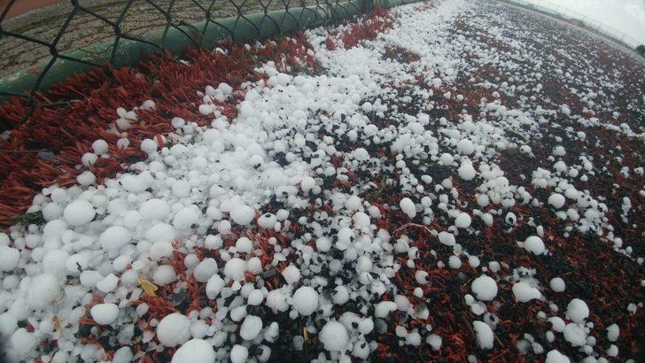 Eskişehir’de dolu vatandaşları hazırlıksız yakaladı G2