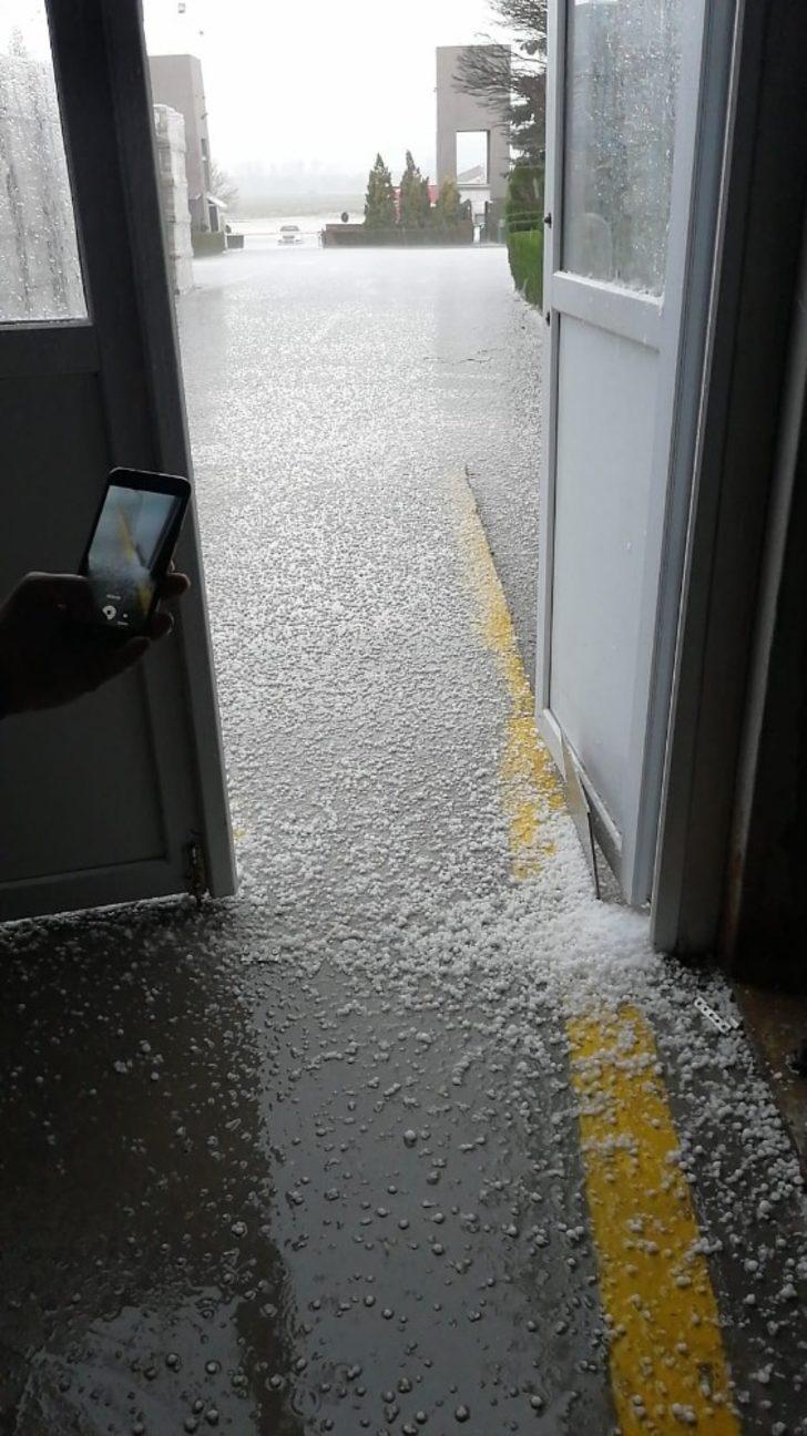 Eskişehir’de dolu vatandaşları hazırlıksız yakaladı G4