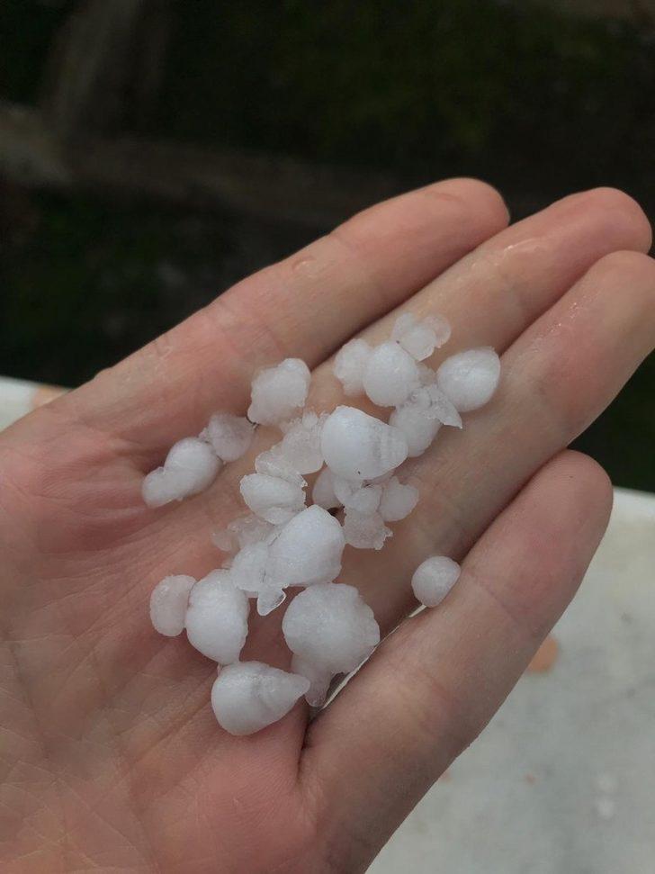 Eskişehir’de dolu vatandaşları hazırlıksız yakaladı G5