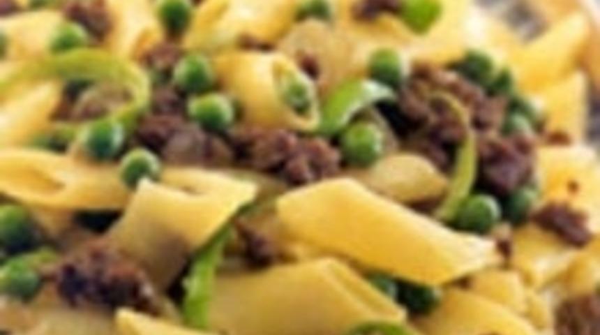 Kıymalı Bezelyeli Makarna