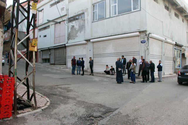 Suriyeli kişi bıçaklanıp gasbedildi 