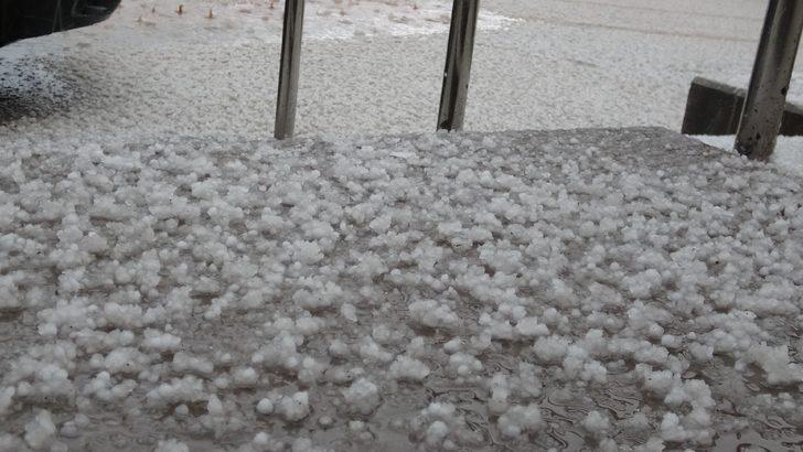 Eskişehir ve Malatya'da dolu yağışı hayatı olumsuz etkiledi G4