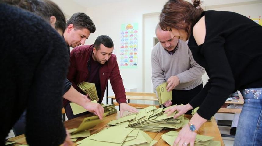 İstanbul yerel seçiminde son durum ne? İstanbul’da seçimlerin tekrarlanma ihtimali var mı? Maltepe ve Büyükçekmece’deki oy sayımında son durum…