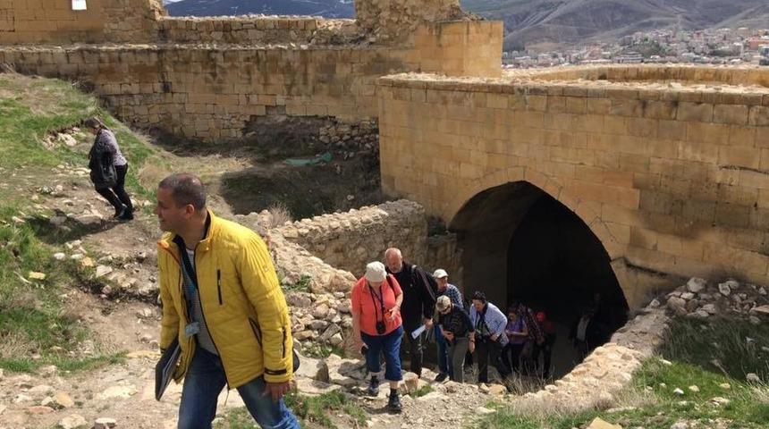 Çek Cumhuriyetinden gelen turistler Bayburt’u gezdi