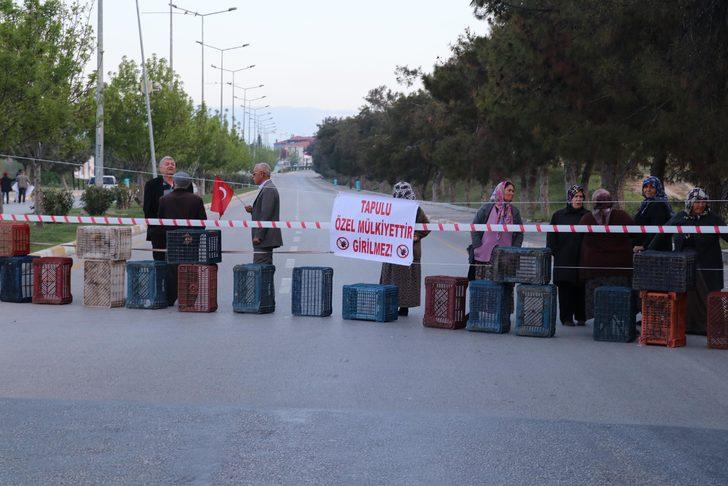 Özel mülkiyet deyip yolu kapattılar! Pamukkale yolunda şaşırtan manzara G5