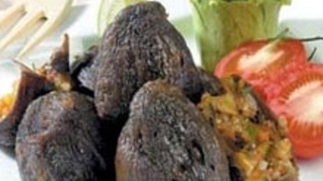 Kuru Patlıcan Dolması