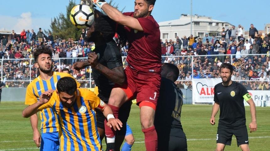 Aliağaspor FK kendi sahasında mağlup oldu