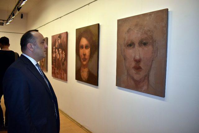 SANKO Sanat Galerisinde Suretler konulu resim sergisi