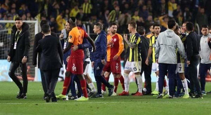 Fenerbahçe-Galatasaray derbisi bitti, kavga çıktı G3