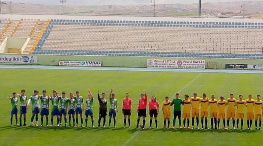 Kocasinan Şimşekspor U-15 Takımı Türkiye Şampiyonası’na veda etti