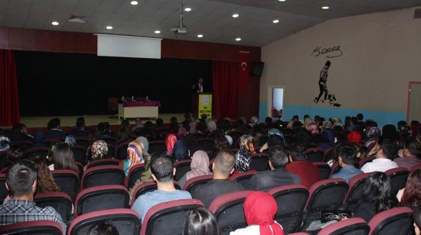 G&ouml;nen stajyer &ouml;ğretmenlerle toplantı yaptı