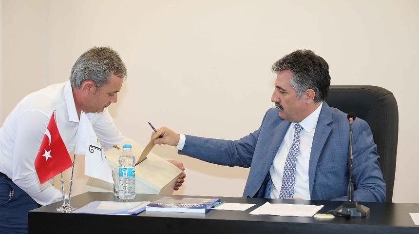 Bayraklı’da ilk meclis toplandı