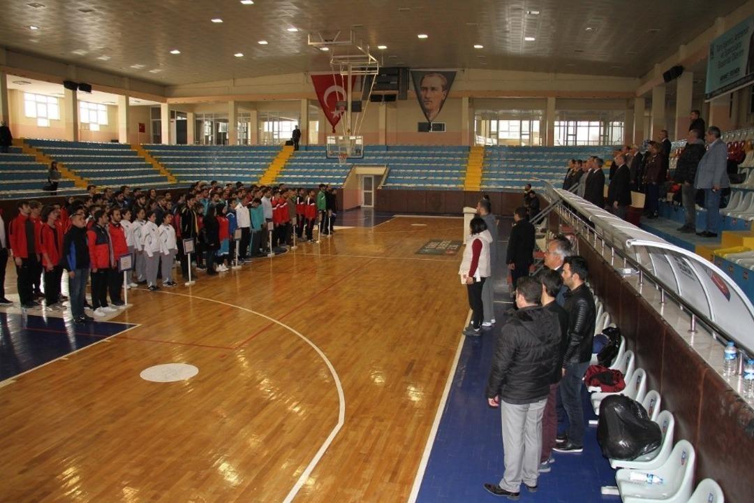 KYK&rsquo;lılar potada buluştu