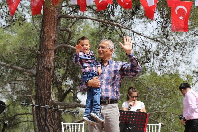 Mezitli Belediyesi çalışanları piknikte buluştu