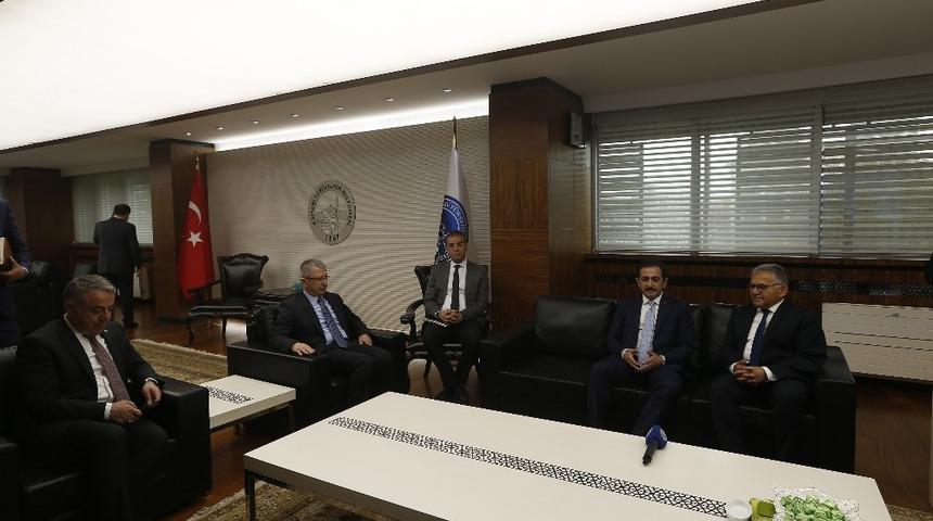 Başkan B&uuml;y&uuml;kkılı&ccedil;, "Dayanışmanın en g&uuml;zel &ouml;rneklerini sergileyeceğiz"