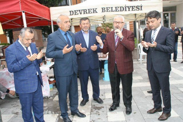 Devrek Müftülüğünden hayır çarşısı kermesi