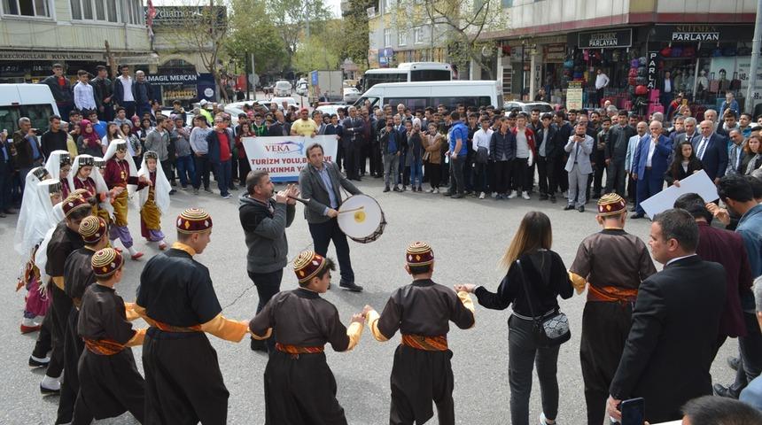 Perre Antik Kenti'nin y&uuml;zde 90'ı toprak altında