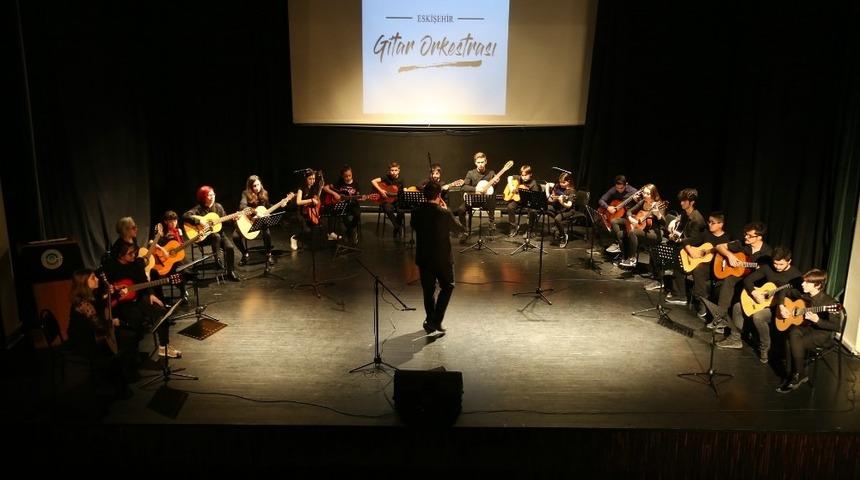 Eskişehir Gitar Orkestrasından muhteşem konser
