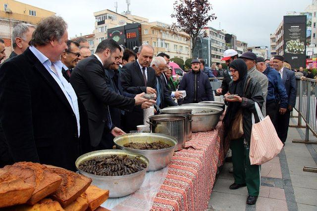 Yalova’da 7 ton Karadeniz yemeği 15 dakikada tükendi