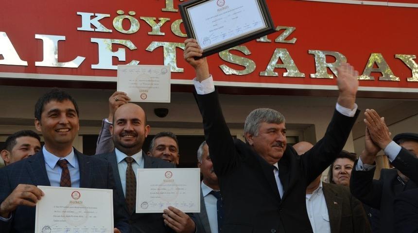 Başkan Ceylan mazbatasını aldı