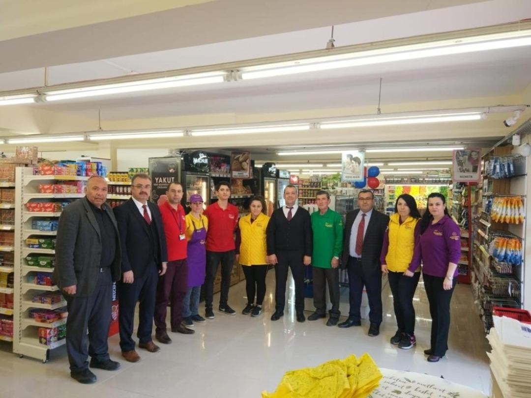 &Ouml;zhan&rsquo;ın yeni mağazası G&ouml;yn&uuml;kl&uuml;&rsquo;de