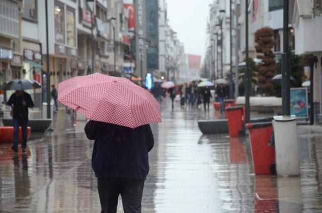 Nisan yağmurları Ordu’yu etkisi altına aldı