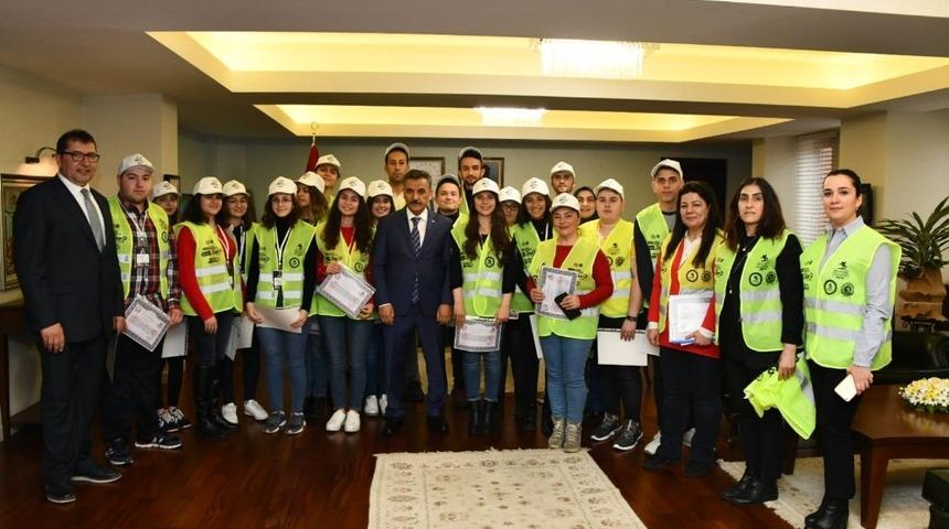 &ldquo;Bana Sor Projesi&rdquo;nde sertifika heyecanı