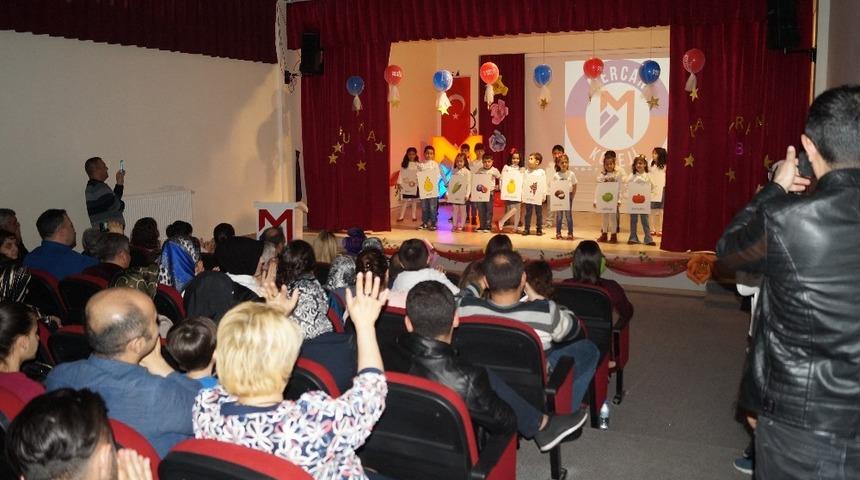 Mercan Koleji&rsquo;nde okuma şenliği