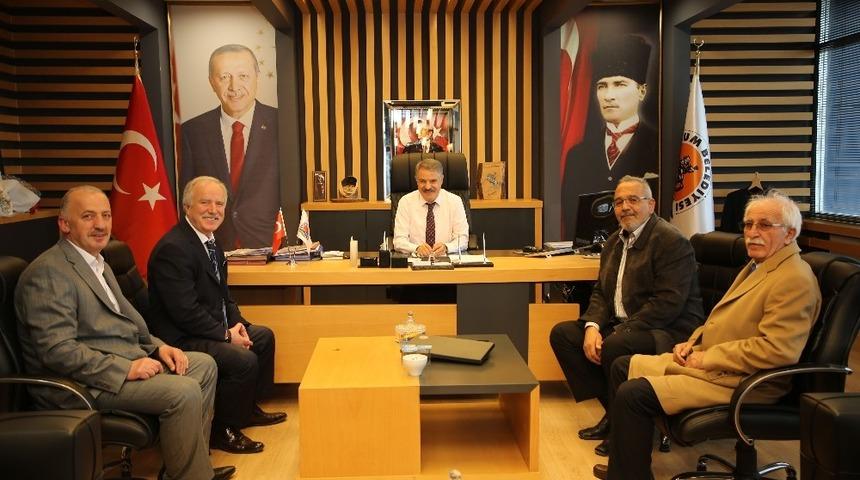 Deveci: &ldquo;Kapımız herkese a&ccedil;ık&rdquo;