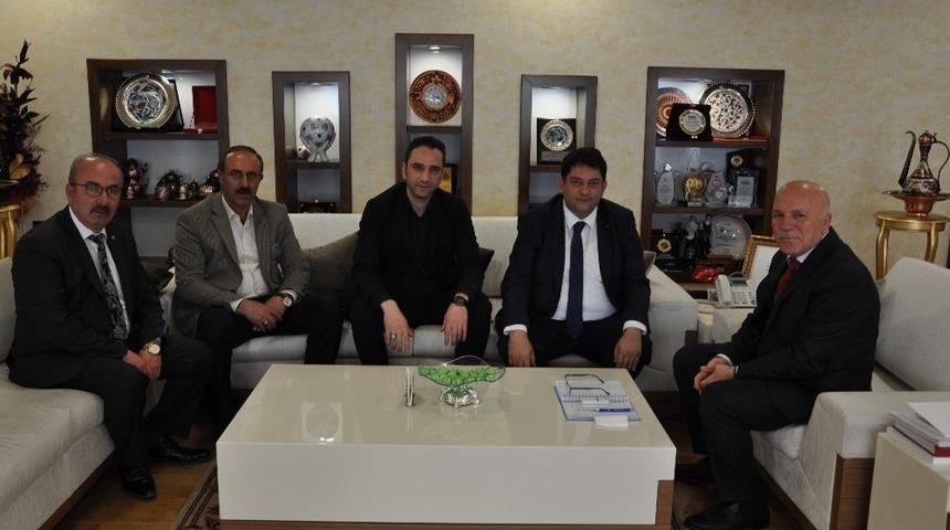 ETB Başkanı Hakan Oral&rsquo;dan Belediye Başkanlarına tebrik ziyareti